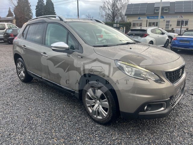 Peugeot 2008 1.2i Style 2017