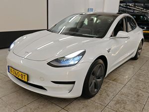 Tesla Model 3 Standard Range Plus 2020