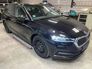 Skoda Octavia Combi 2.0 TDI Ambition 2023