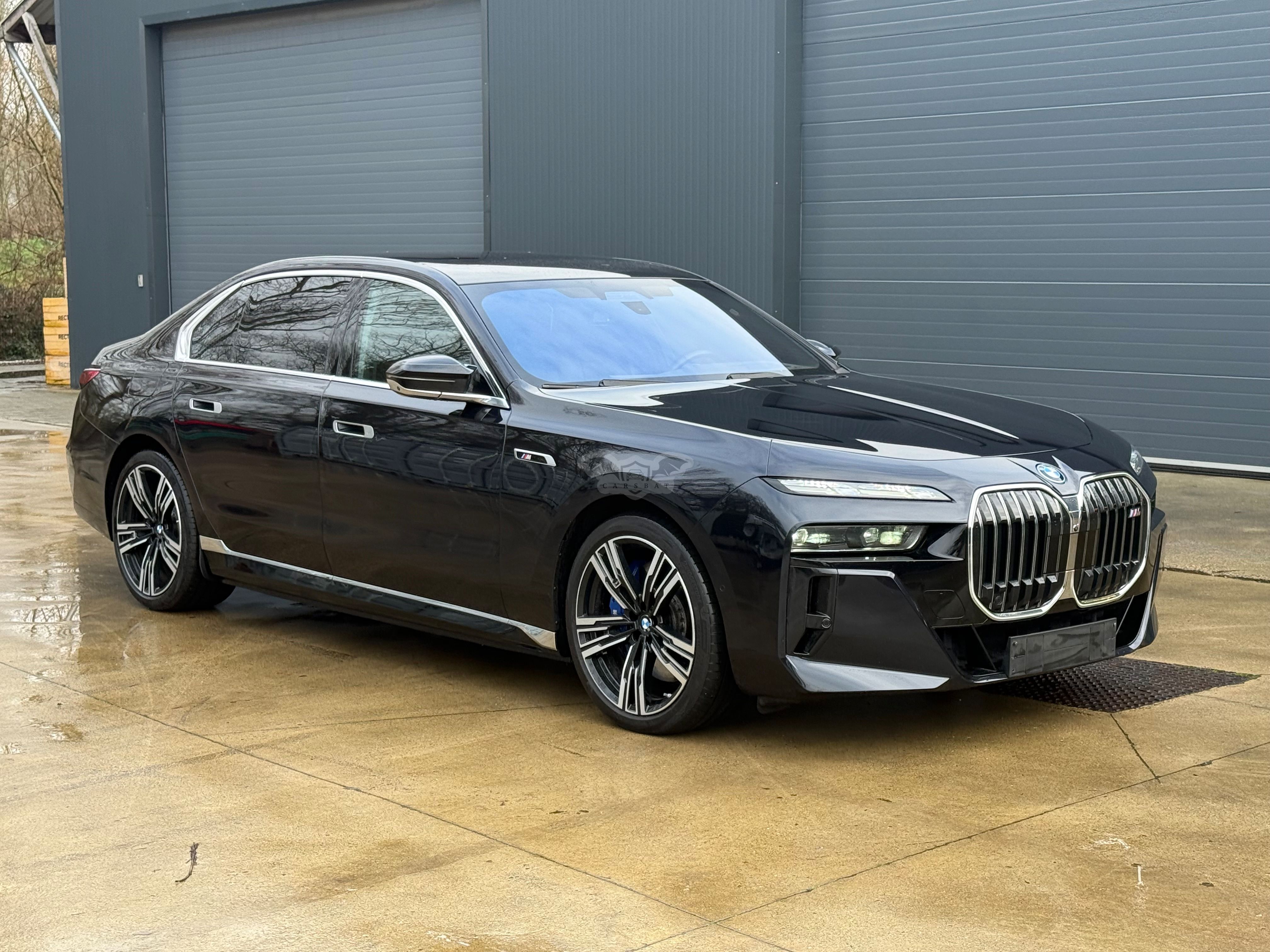 BMW 7 Series M760 3.0 2023
