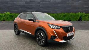 Peugeot 2008 1.2i GT 2022