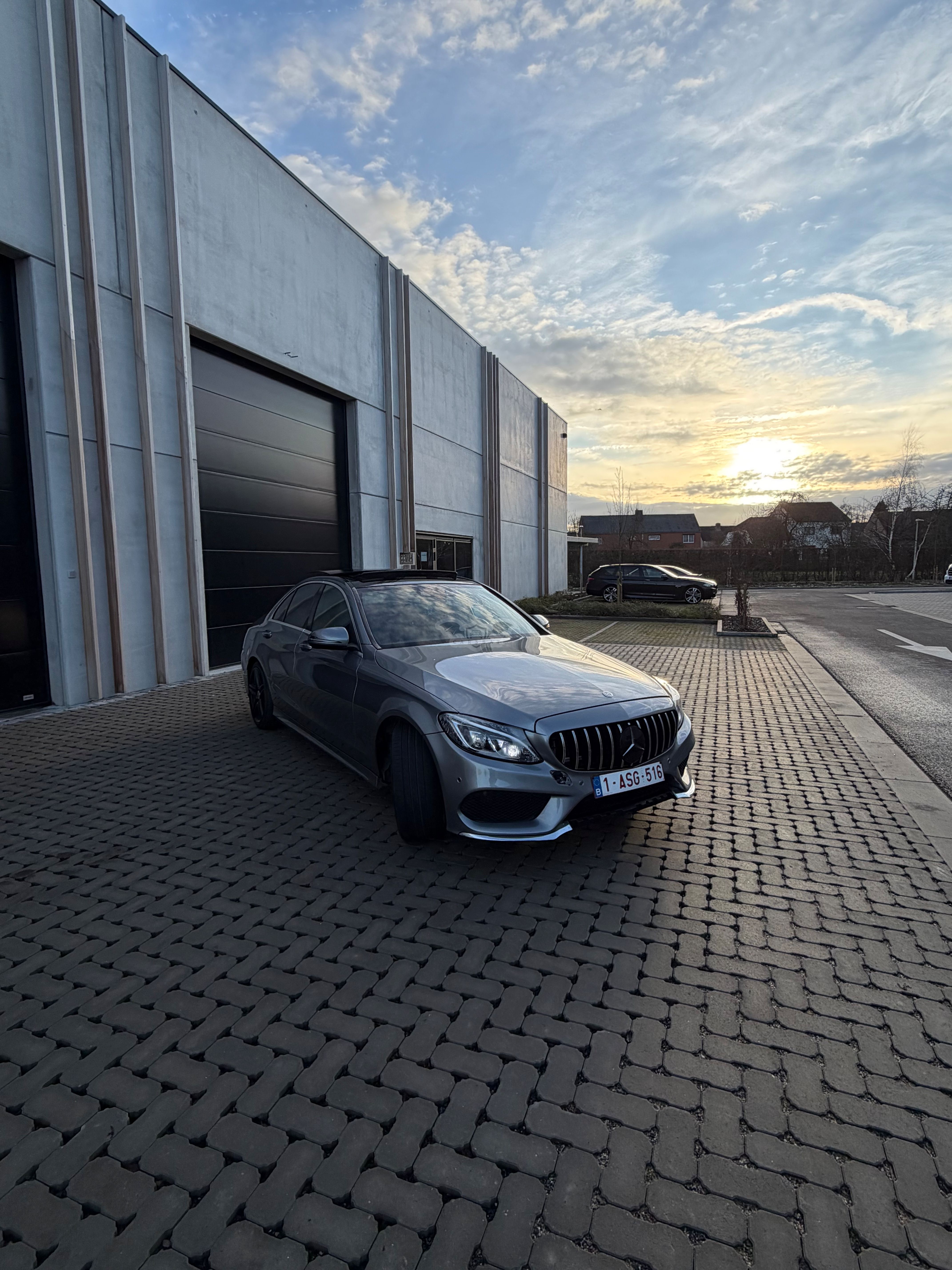 Mercedes-Benz C 300h 2015