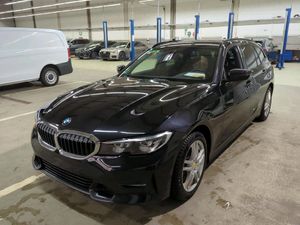 BMW 3 Series Touring 320d 2021