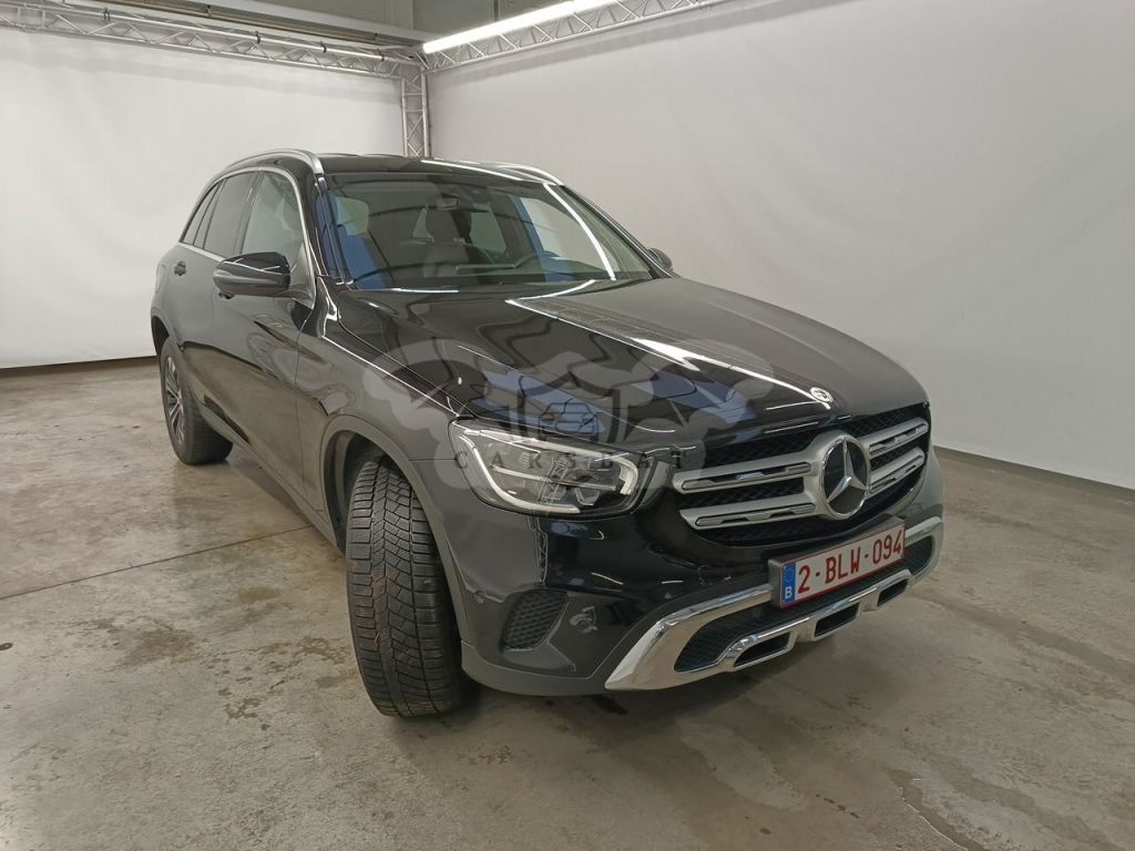 Mercedes-Benz GLC 300de Business 2022