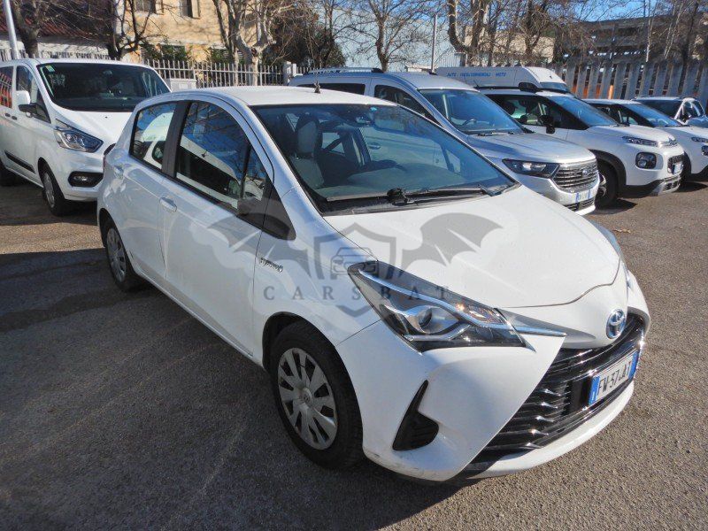 Toyota Yaris 1.5 Cool 2019