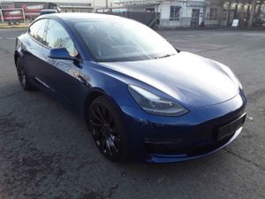 Tesla Model 3 Long Range Performance 2021