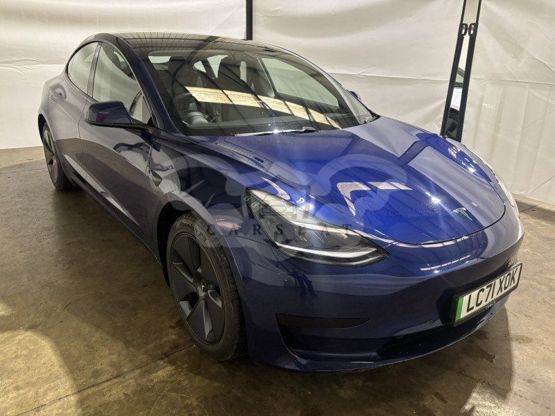 Tesla Model 3 Standard Range Plus 54 kWh 2021