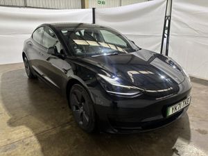 Tesla Model 3 Standard Range Plus 54 kWh 2021