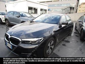 BMW 5 Series 520e Business 2022