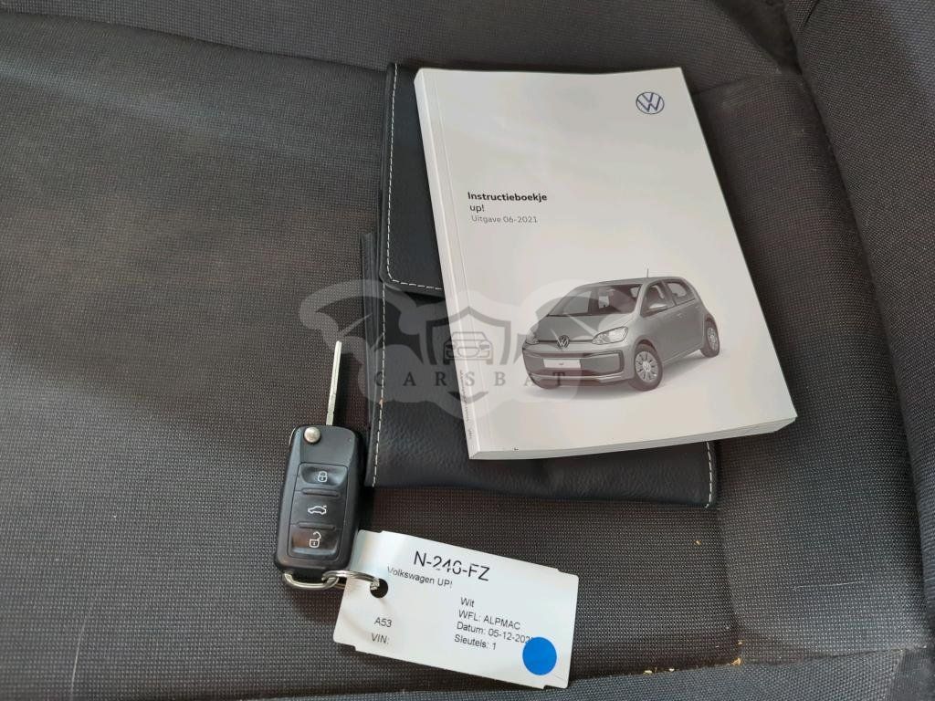 Volkswagen Up! 1.0 2021
