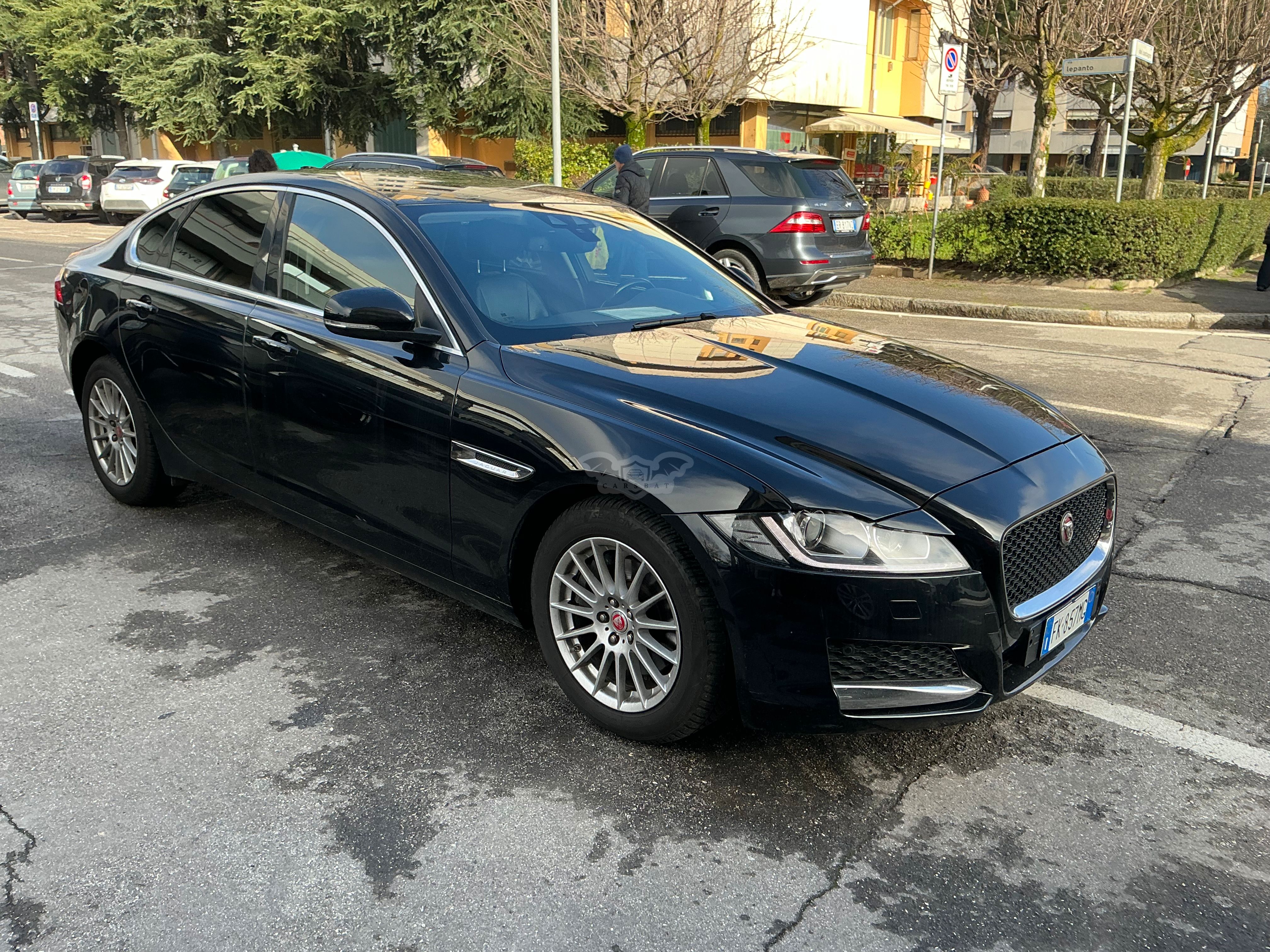 Jaguar XF 2.0d Prestige 2017