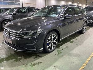 Volkswagen Passat Variant GTE 1.4 TSI Business 2022