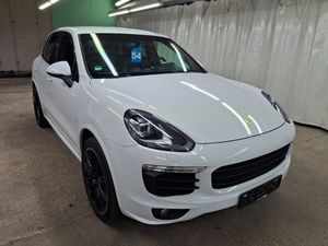 Porsche Cayenne S 2016