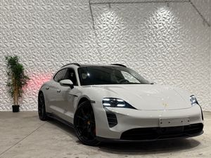 Porsche Taycan GTS Sport Turismo 93 kWh 2023