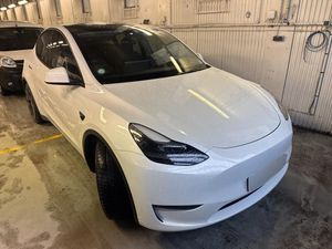Tesla Model Y Performance 2022
