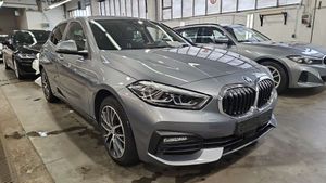 BMW 1 Series 118d Advantage 2023