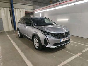 Peugeot 5008 1.2i Style 2022