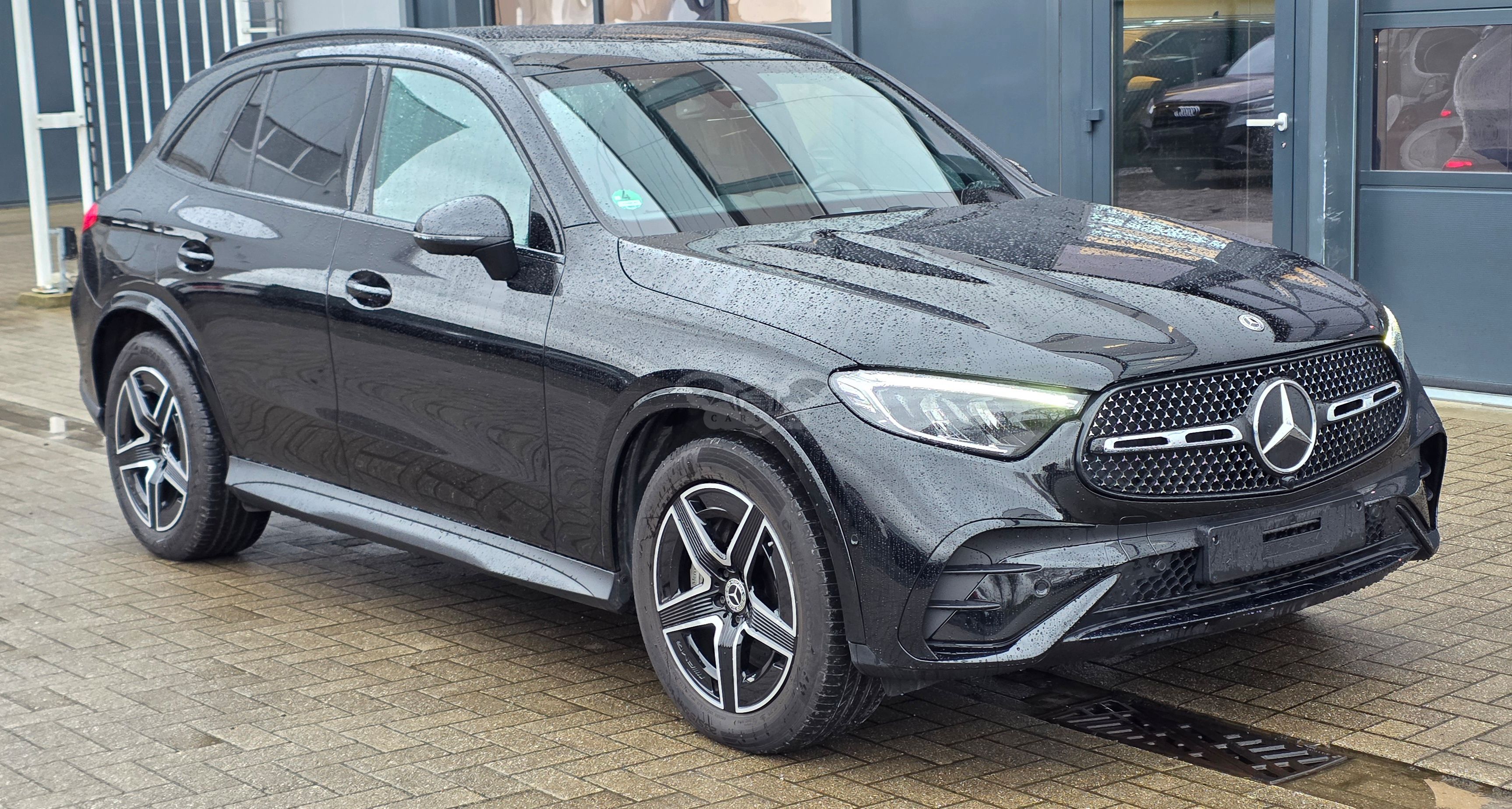 Mercedes-Benz GLC 200 AMG Line 2023