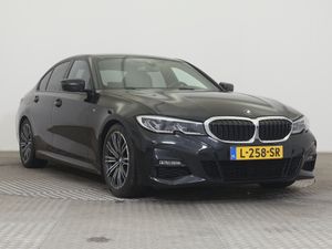 BMW 3 Series 318i Business 2021