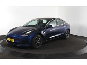 Tesla Model 3 Standard Range Plus 60 kWh 2020