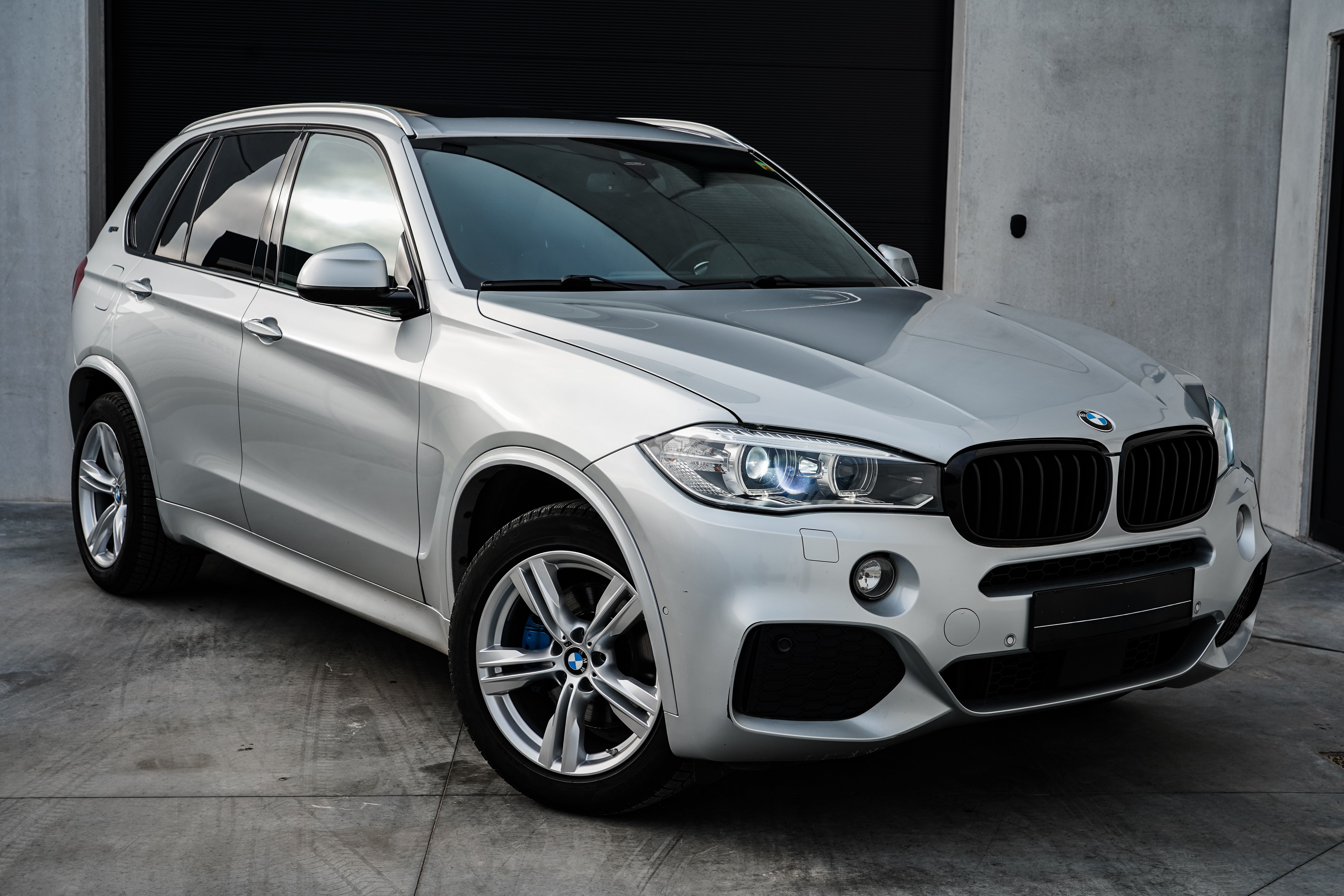 BMW X5 40e 2016