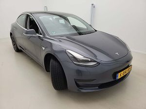 Tesla Model 3 Standard Range Plus 60 kWh 2020