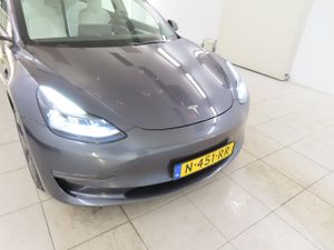 Tesla Model 3 Long Range 2021