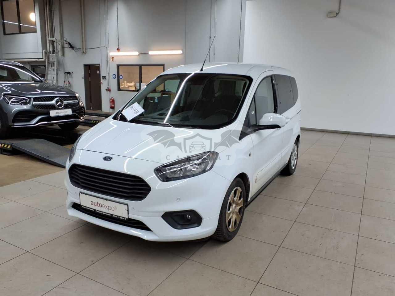 Ford Tourneo Courier 1.5 TDCI 2021