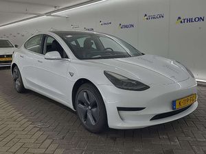 Tesla Model 3 Standard Range Plus 2020