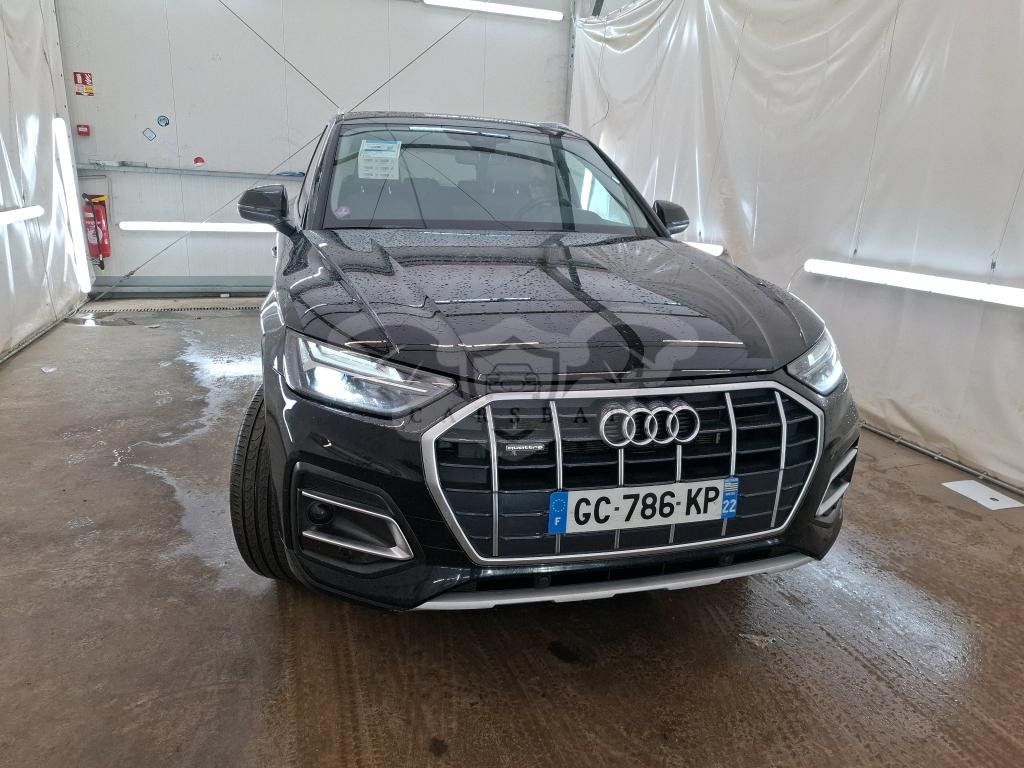 Audi Q5 50 TFSIe Business 2021