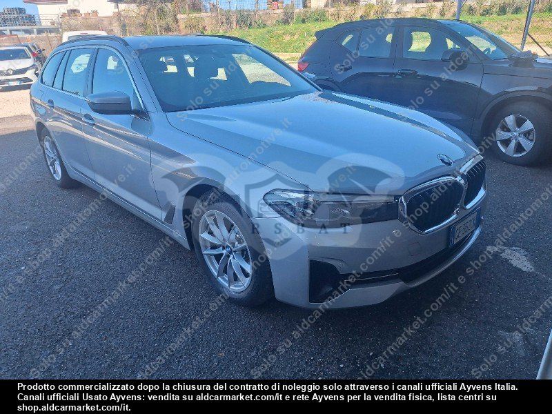 BMW 5 Series Touring 520d Business 2021