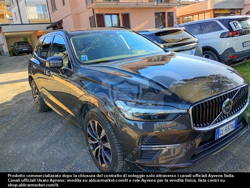 Volvo XC60 B4 Essential 2022
