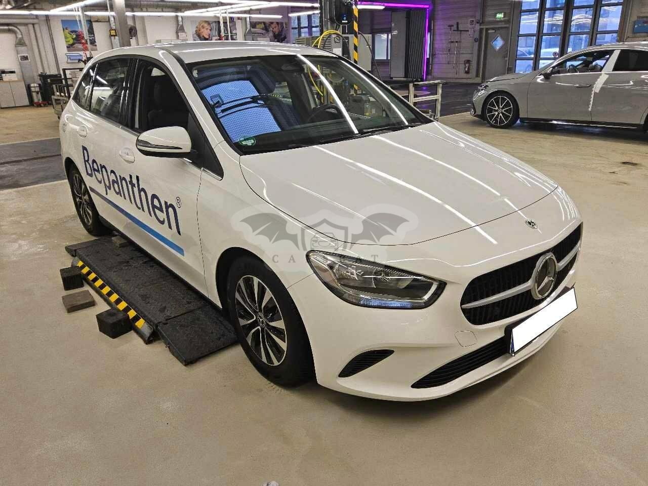 Mercedes-Benz B 180 2024