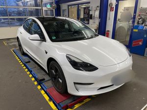 Tesla Model 3 Long Range 2021