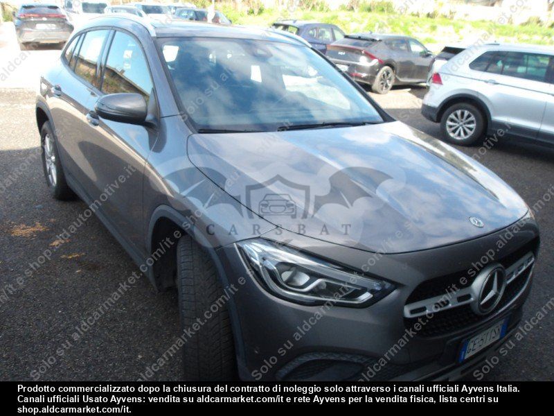 Mercedes-Benz GLA 200d Business 2021