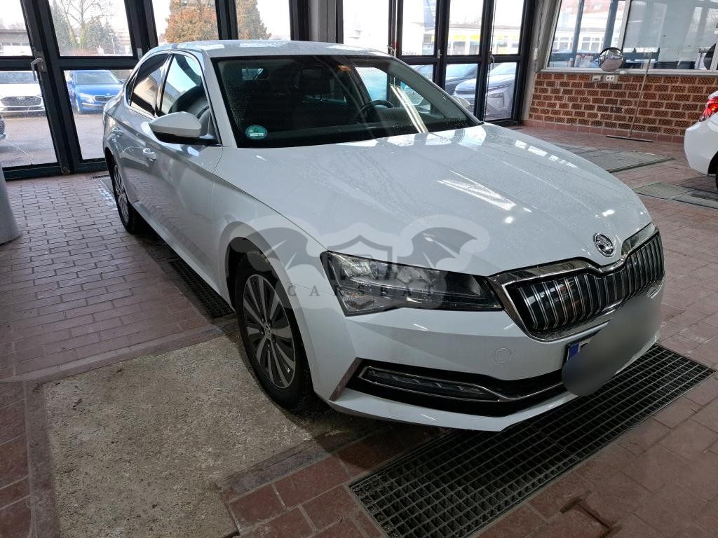 Skoda Superb 1.4 TSI Ambition 2022