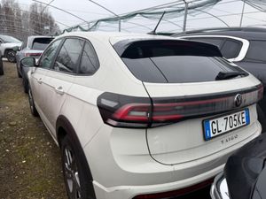 Volkswagen Taigo 1.0 TSI R-line 2022