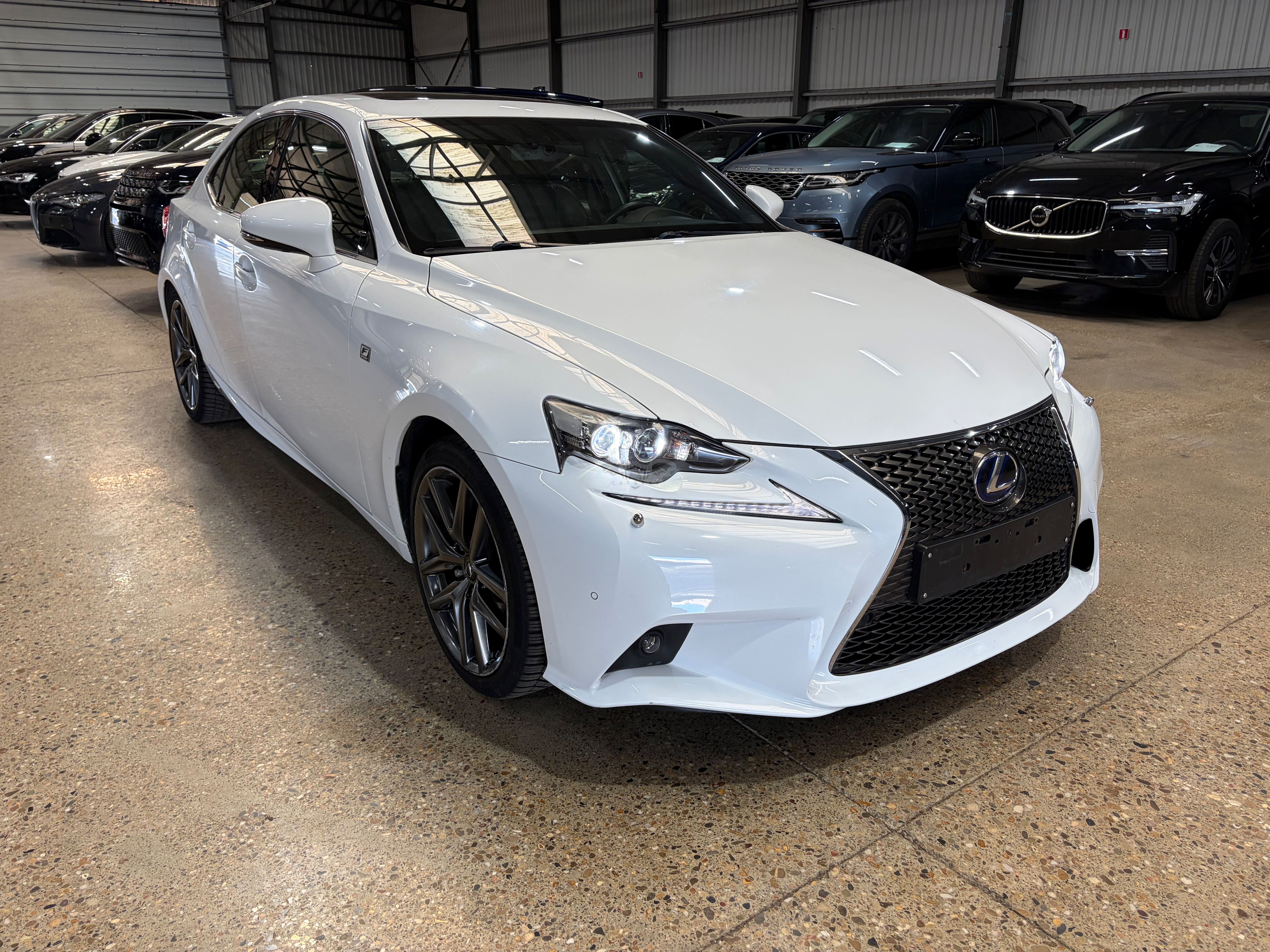 Lexus IS 300h 2014
