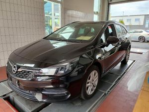 Opel Astra 1.5D 2021