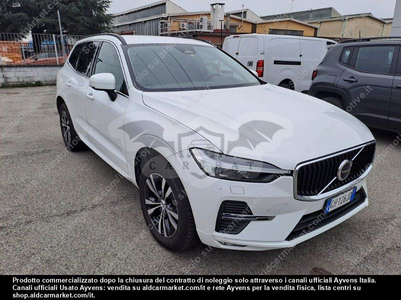 Volvo XC60 B4 Momentum Pro 2021