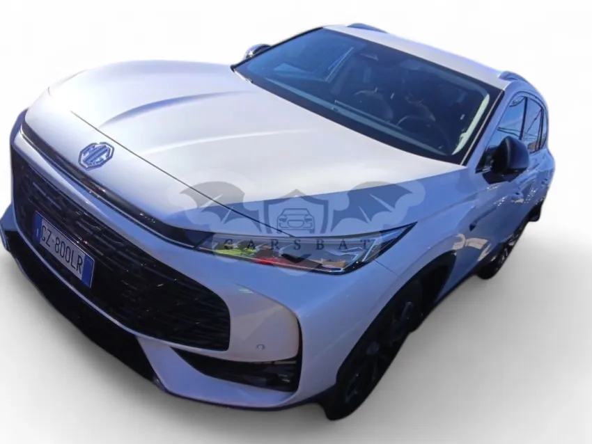 MG HS Luxury 2025