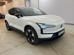Volvo EX30 Extended Range Plus 2024
