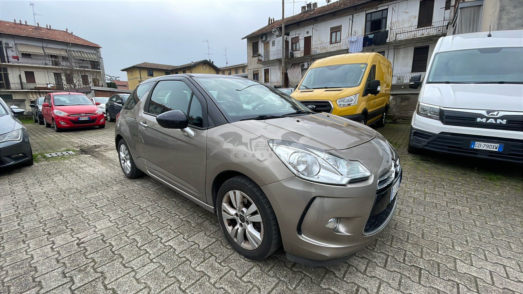 DS DS3 1.4 VTI Chic 2011