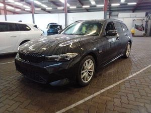 BMW 3 Series Touring 330e 2022