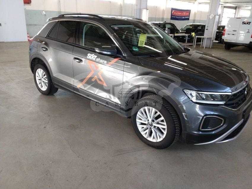 Volkswagen T-ROC 1.0 TSI Life 2023