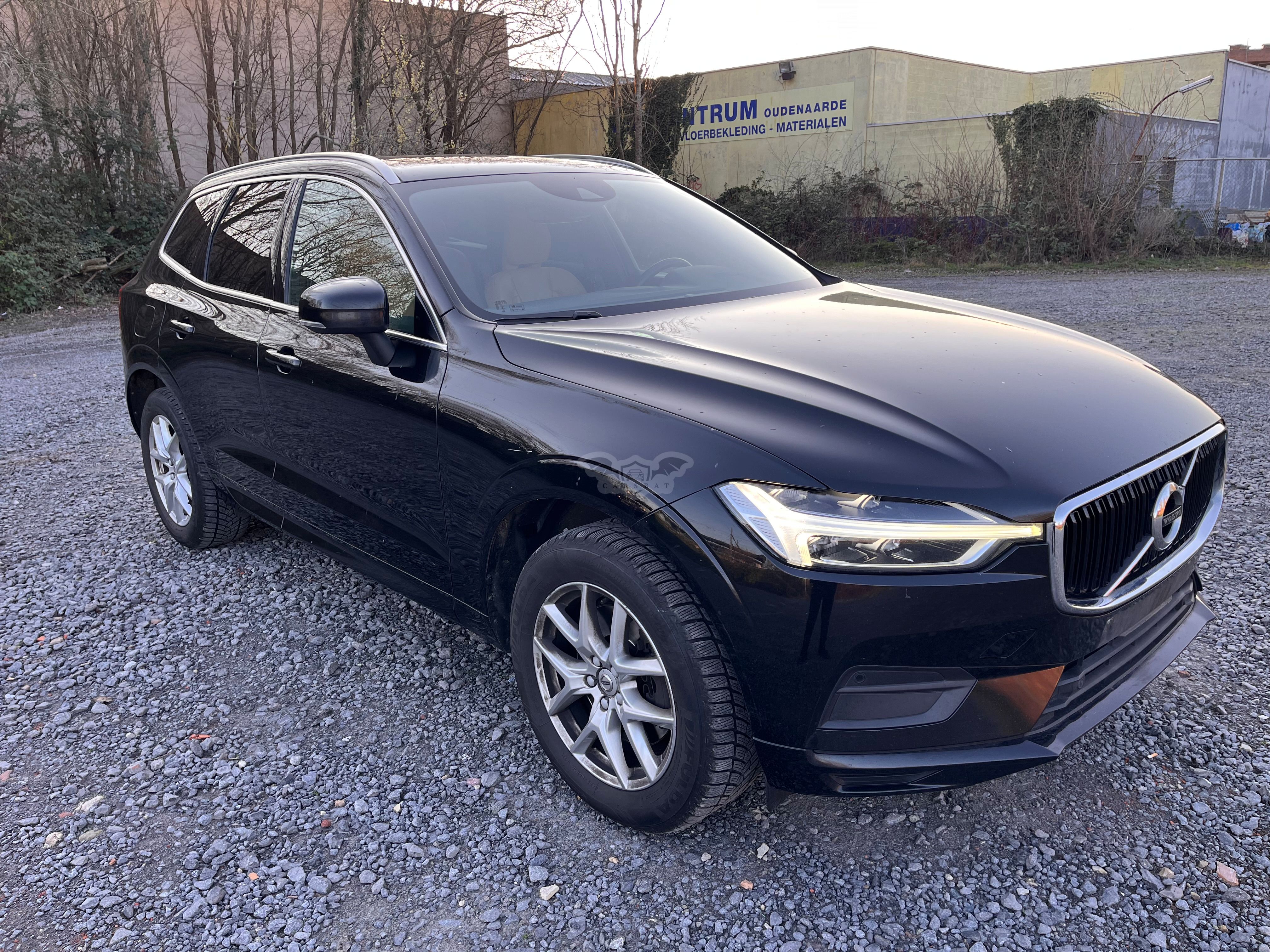 Volvo XC60 T4 Momentum Pro 2019