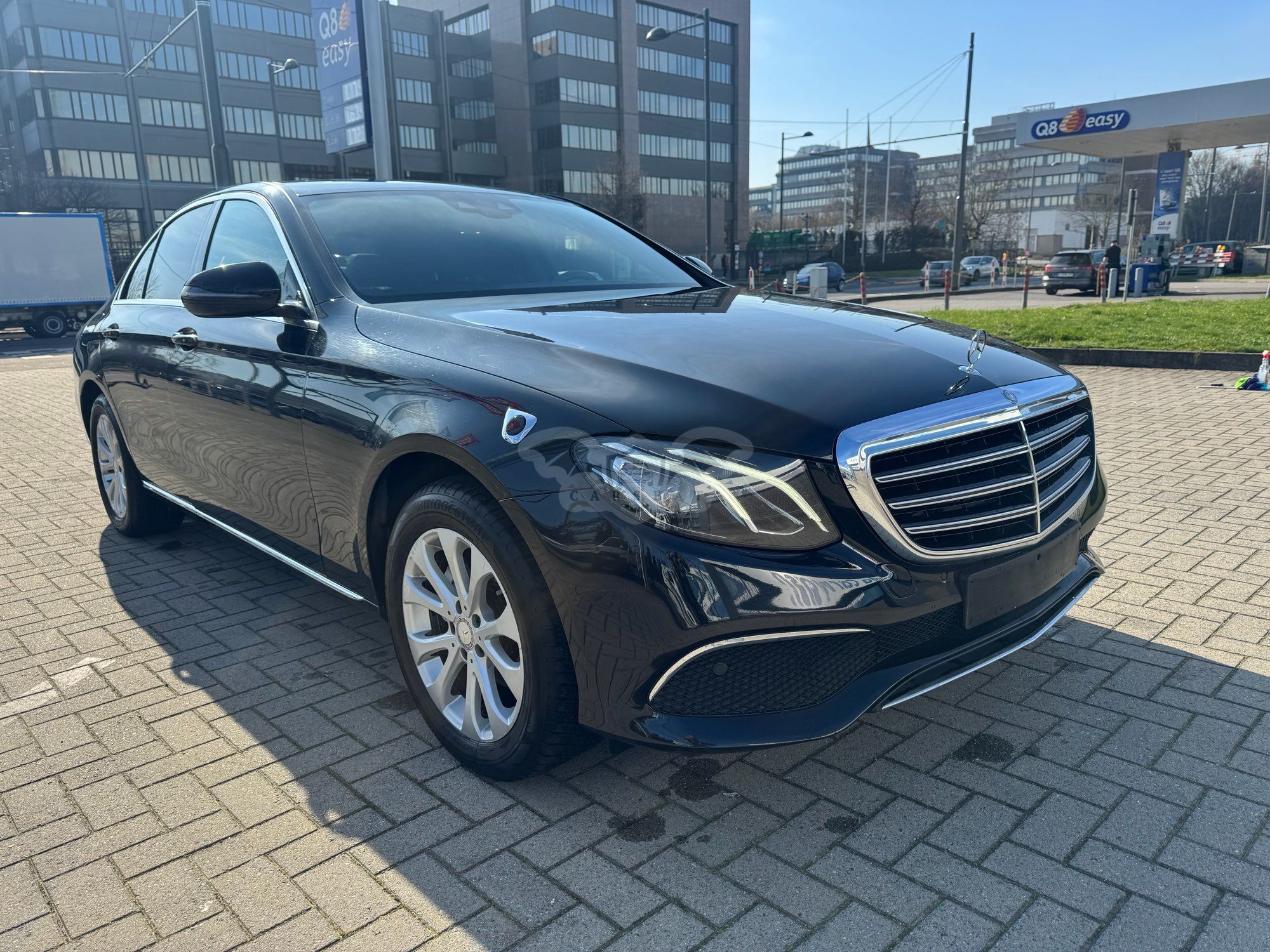 Mercedes-Benz E 220d Business 2016