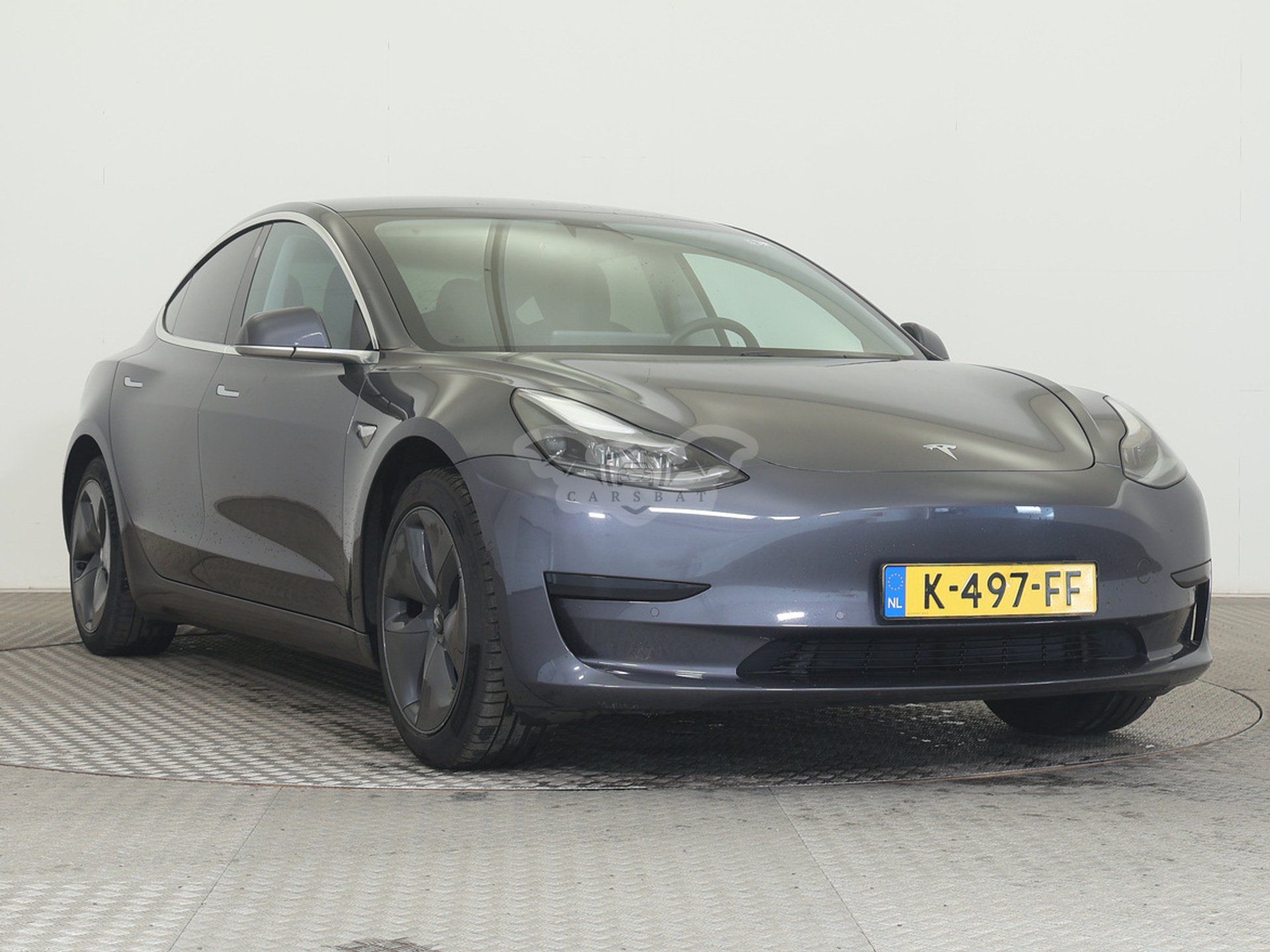Tesla Model 3 Standard Range Plus 60 kWh 2020