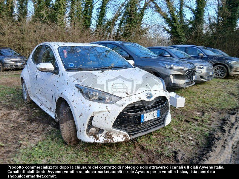 Toyota Yaris Business 2023