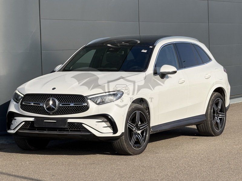 Mercedes-Benz GLC 300de AMG Line 2024